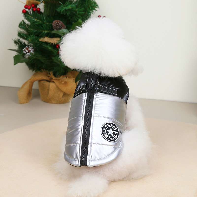 犬服 星型ワッペン付き中綿入りベスト