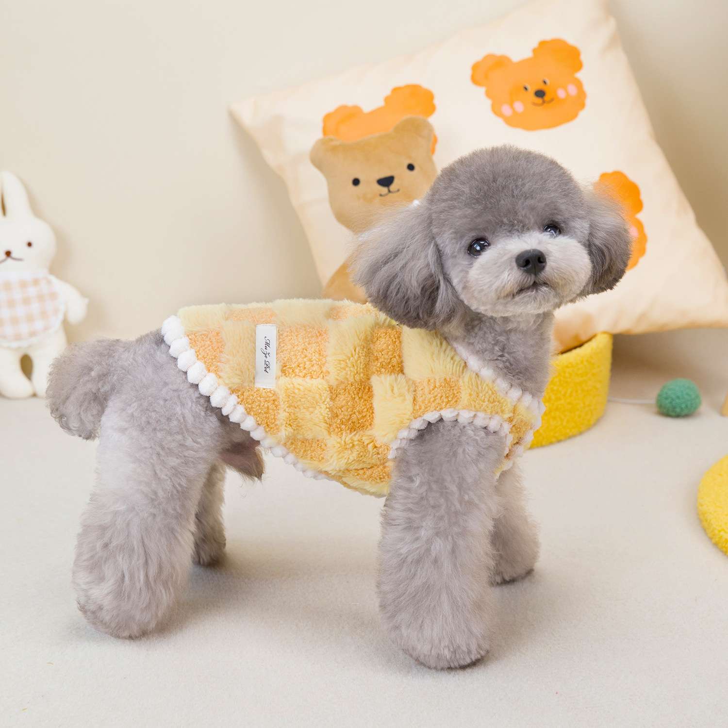 犬服 もこもこチェック柄ベスト