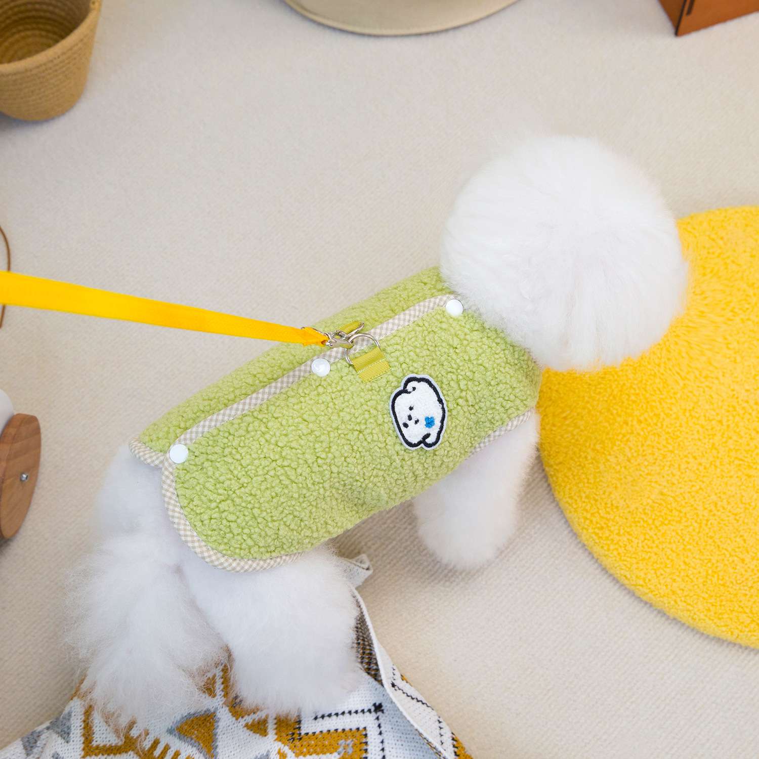 犬服 もこもこ素材の犬用ベスト