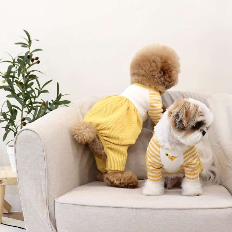 犬服 ふわもこ素材の小型犬用オーバーオール