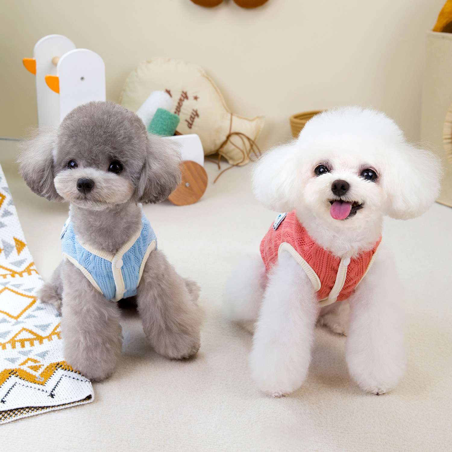 犬服 もこもこ暖かペット用ニットベスト