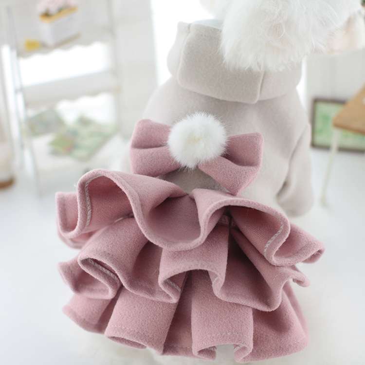 犬服 ふわふわワンちゃんのお姫様ドレス