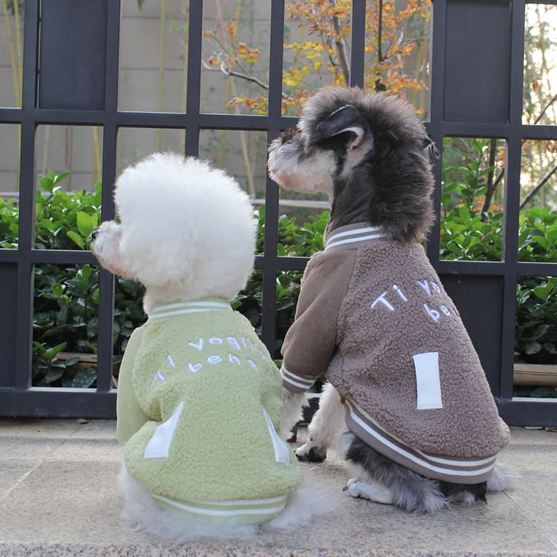 もこもこボア切替スタジャン風犬服アウター