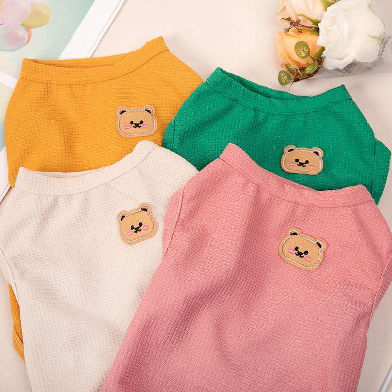 犬服 くまさん刺繍入りワッフル生地タンクトップ