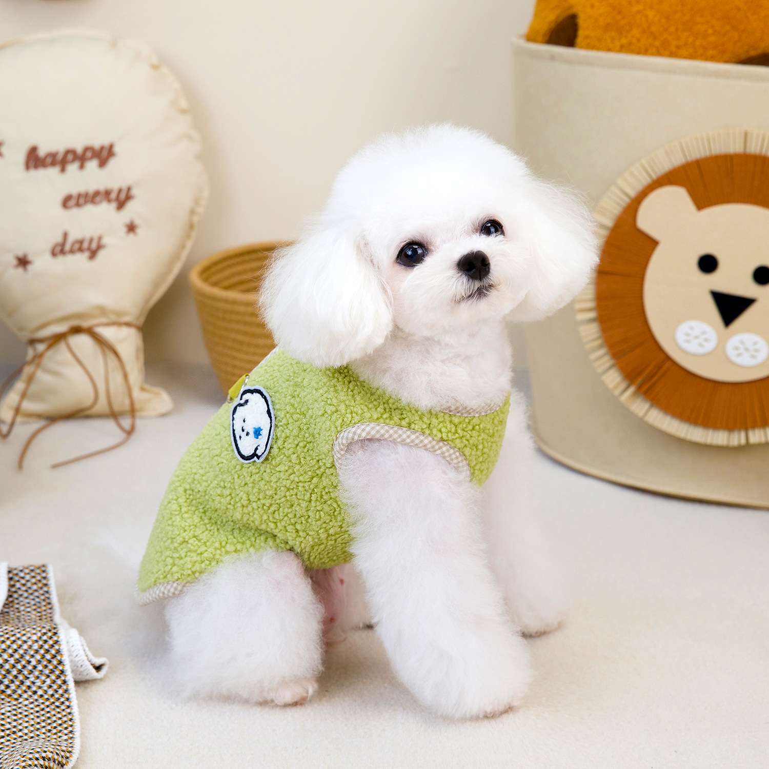 犬服 もこもこ素材の犬用ベスト