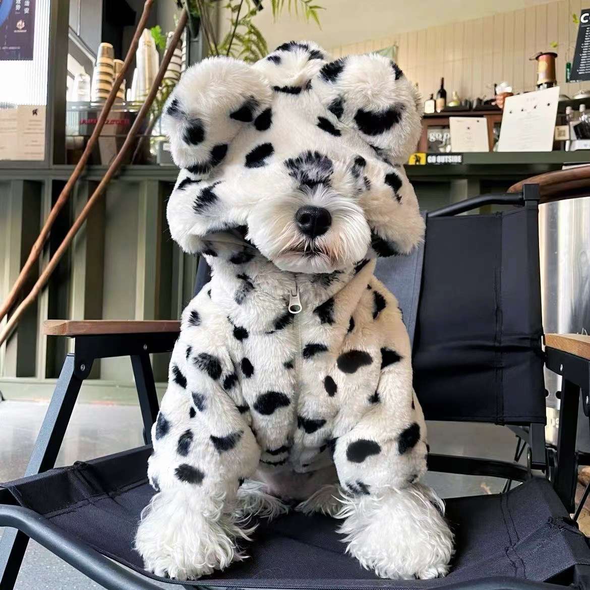 犬服 もふもふダルメシアン風コート