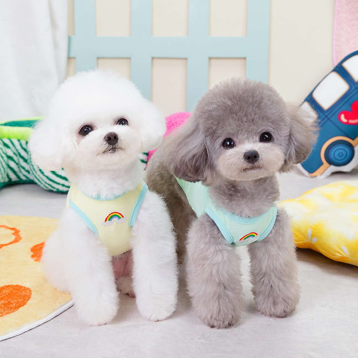 犬服 虹柄ワンちゃん用タンクトップ