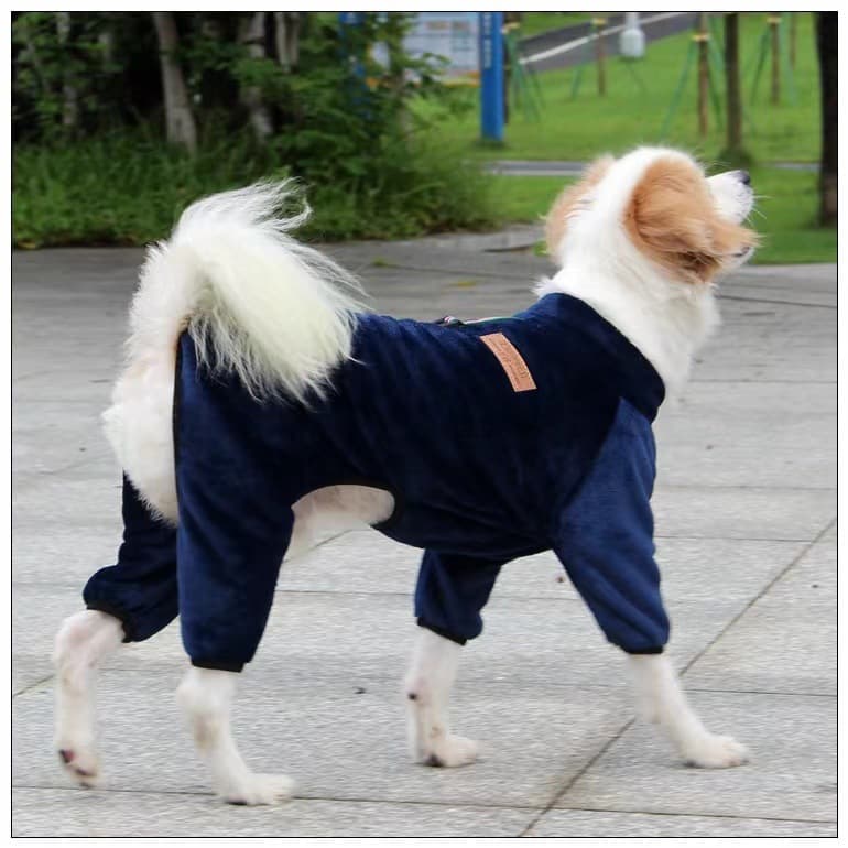 犬服 ふわふわ素材の四つ足すっぽり防寒つなぎ