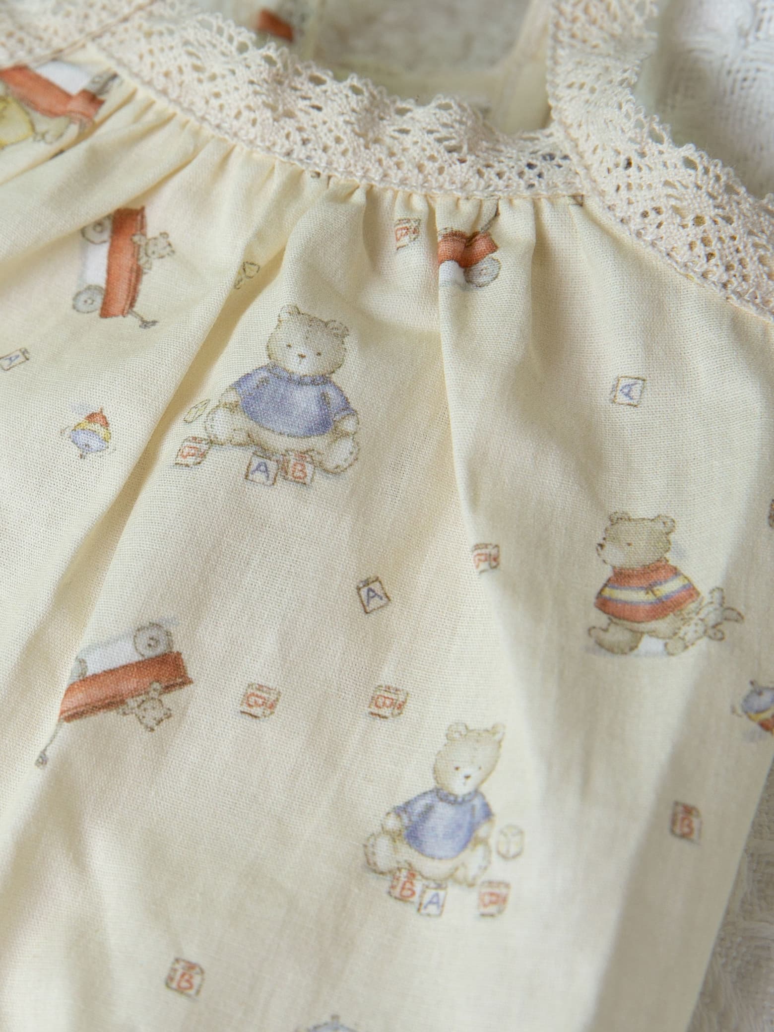 犬服 おやすみ小花レースパジャマ
