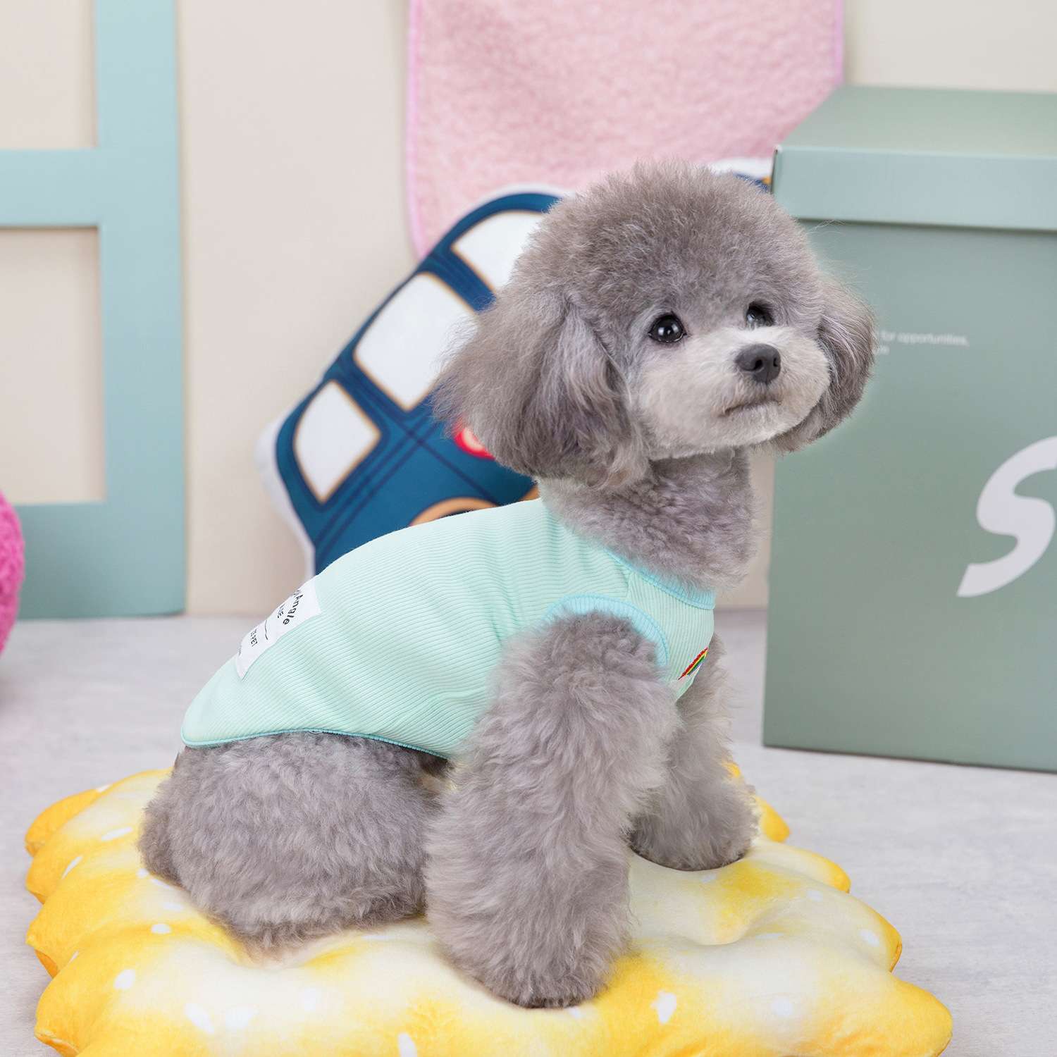 犬服 虹柄ワンちゃん用タンクトップ