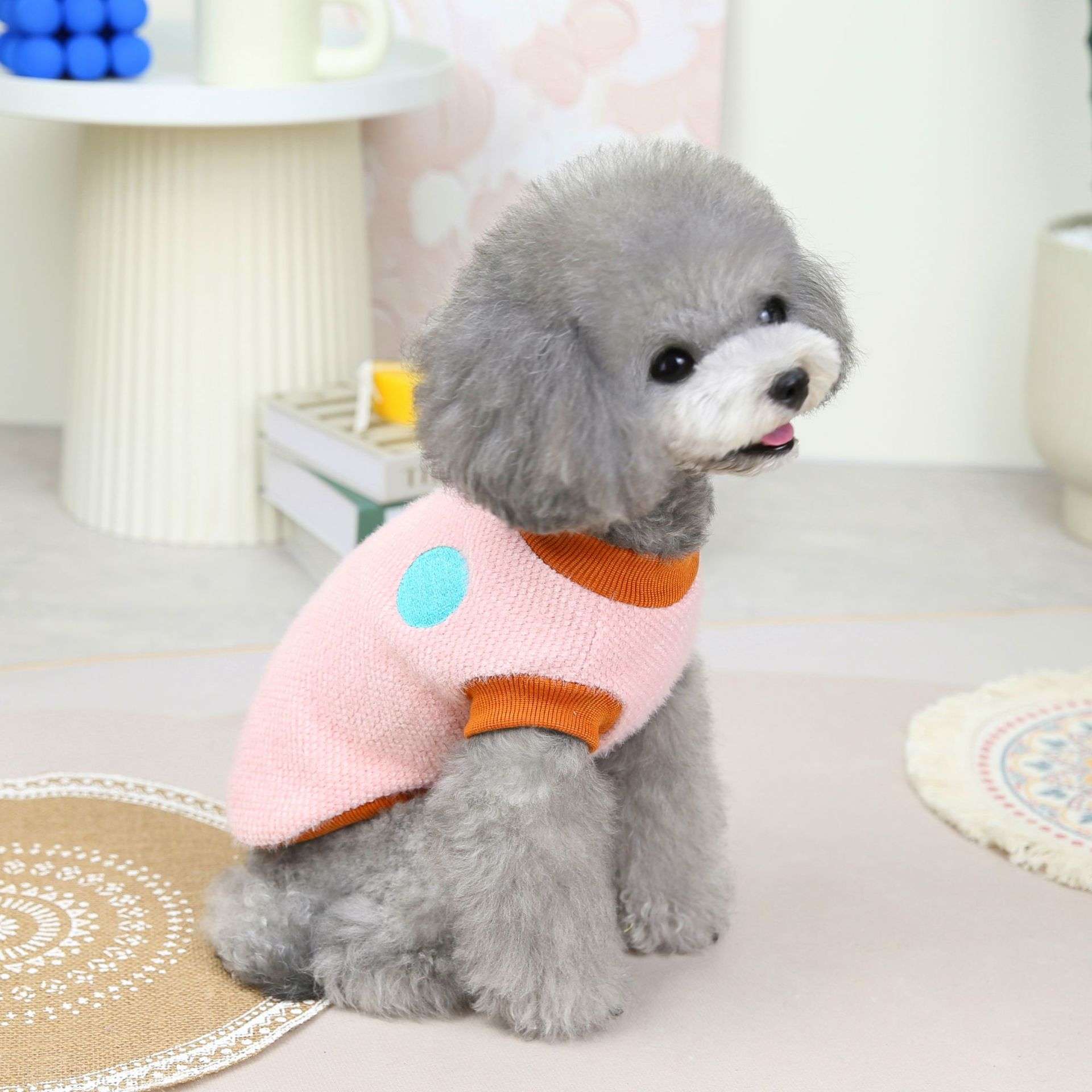 犬服 もこもこ素材のドット付きペット用セーター