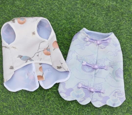 犬服 小型犬用夏の薄手ベスト涼しげ花柄